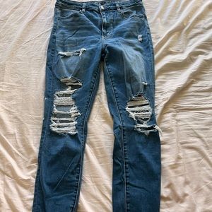 American Eagle Distressed Jeggings
